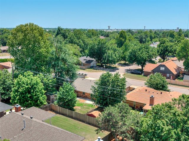 1305 Apollo Road, Edmond, OK 73003
