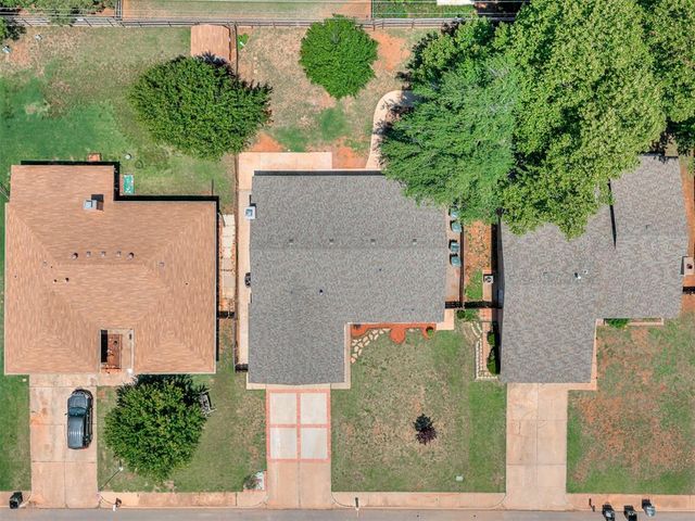1305 Apollo Road, Edmond, OK 73003