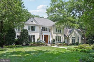 12 COVE RD, Moorestown, NJ 08057