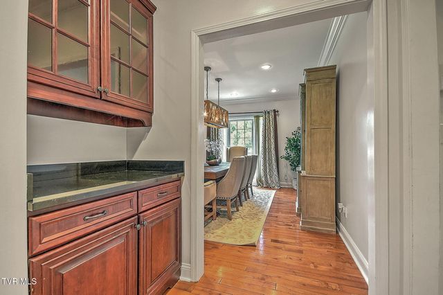 2007 Woodfern Place, Kingsport, TN 37660