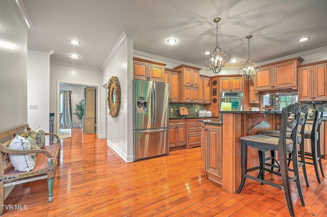 2007 Woodfern Place, Kingsport, TN 37660