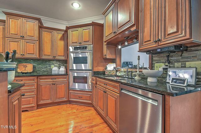 2007 Woodfern Place, Kingsport, TN 37660