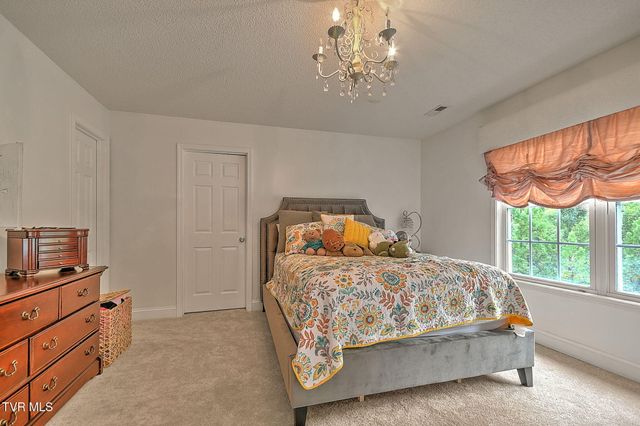 2007 Woodfern Place, Kingsport, TN 37660