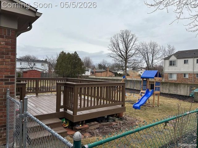 5855 Wedgewood Road, Canton Charter Township, MI 48187