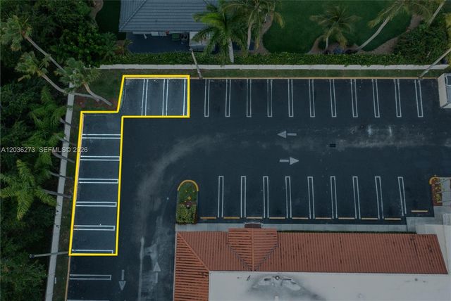 7765 SW 87th Ave 212A, Miami, FL 33173