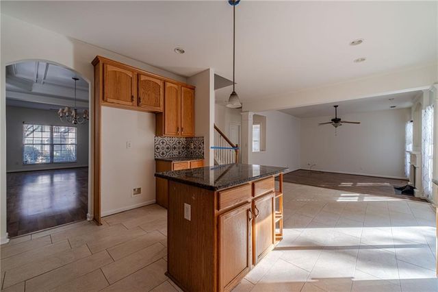 1135 Simonton Peak Way, Lawrenceville, GA 30045