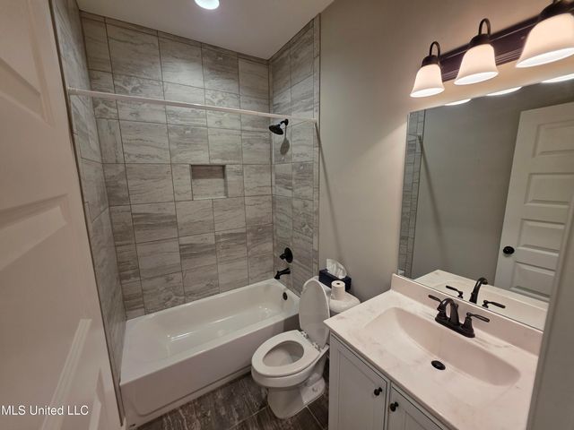 1107 Sabrina Drive, Hernando, MS 38632