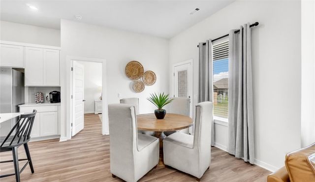 425 W Canada Drive, Farmington, AR 72730