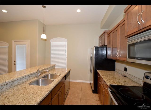 2815 Mimosa Street 3, Mission, TX 78574