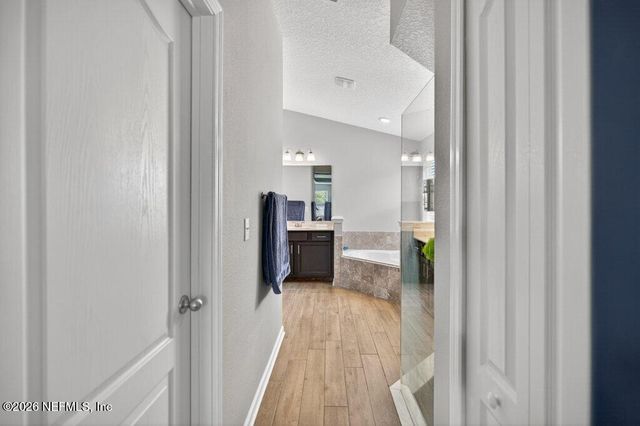 3167 SPOTTED BASS Lane, Jacksonville, FL 32226