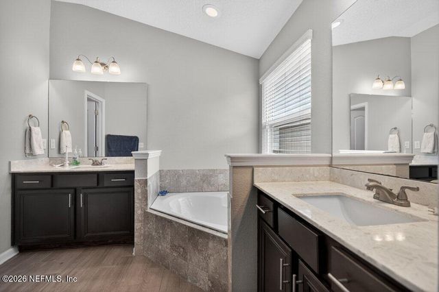 3167 SPOTTED BASS Lane, Jacksonville, FL 32226