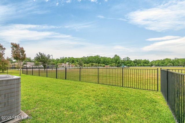 3167 SPOTTED BASS Lane, Jacksonville, FL 32226