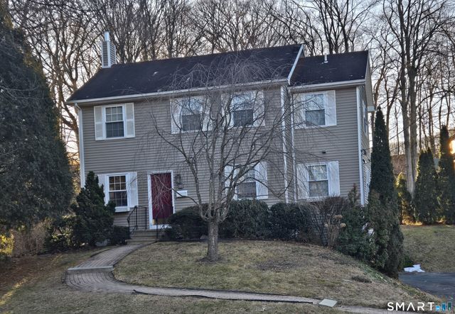 12 Woodedge Avenue, Waterbury, CT 06706