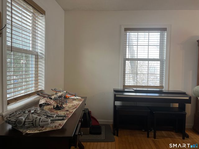 12 Woodedge Avenue, Waterbury, CT 06706