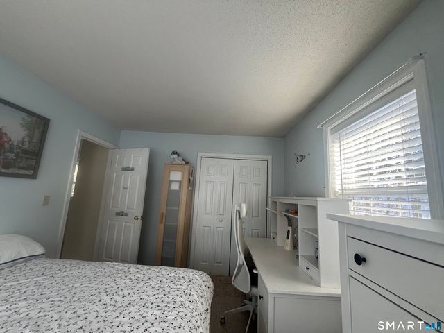 12 Woodedge Avenue, Waterbury, CT 06706