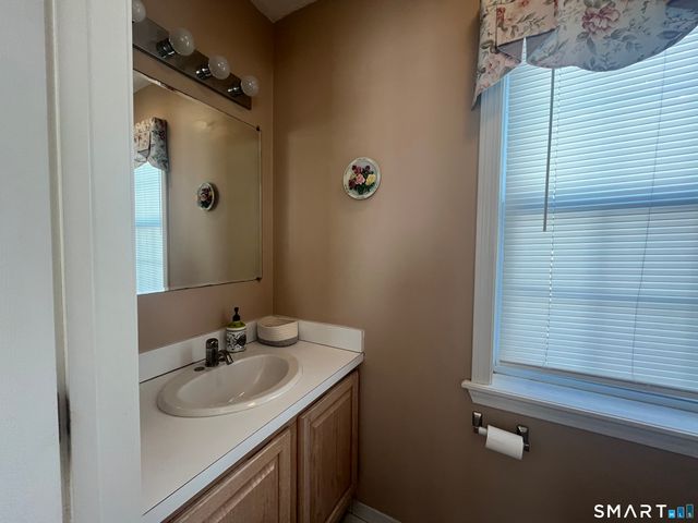 12 Woodedge Avenue, Waterbury, CT 06706