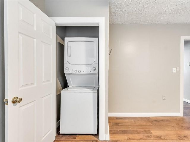 1144 N McKinley Avenue, Oklahoma City, OK 73106