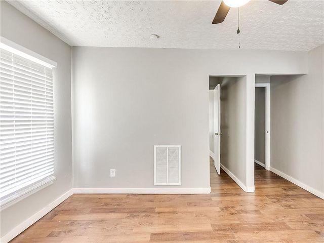 1144 N McKinley Avenue, Oklahoma City, OK 73106