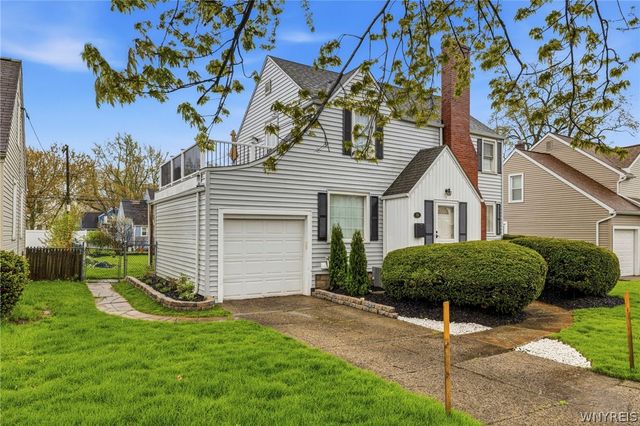 69 Cleveland Drive, Cheektowaga, NY 14215