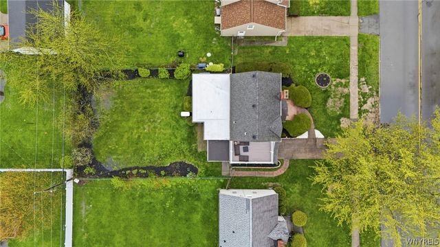 69 Cleveland Drive, Cheektowaga, NY 14215
