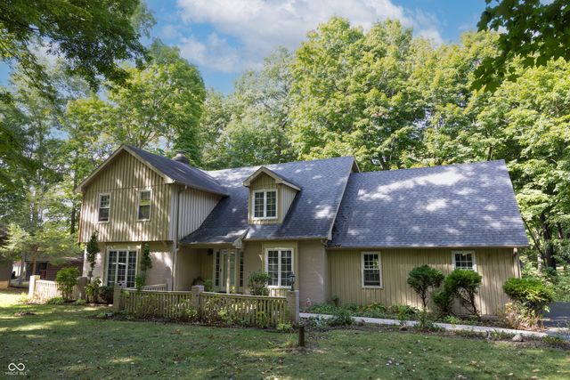 1958 W Twin Oaks Court, Crawfordsville, IN 47933