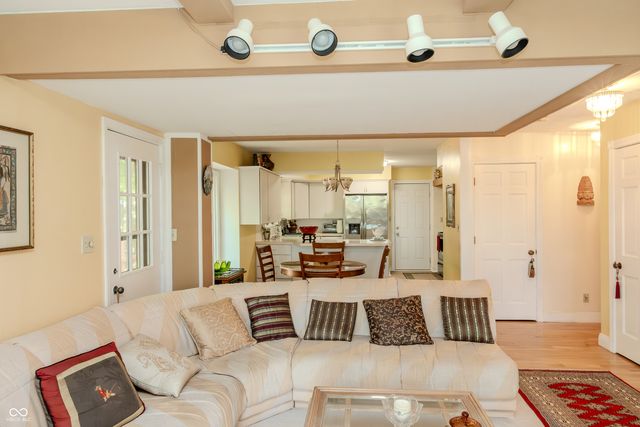 1958 W Twin Oaks Court, Crawfordsville, IN 47933