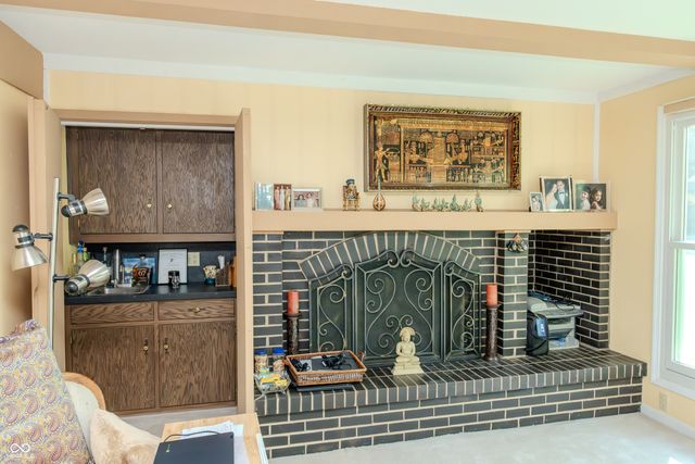 1958 W Twin Oaks Court, Crawfordsville, IN 47933