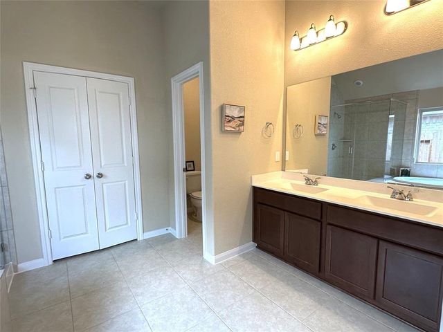 788 Lake Lacosta Drive, Katy, TX 77493