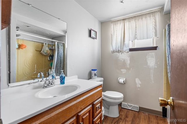 81 Sebring Drive, Cheektowaga, NY 14043