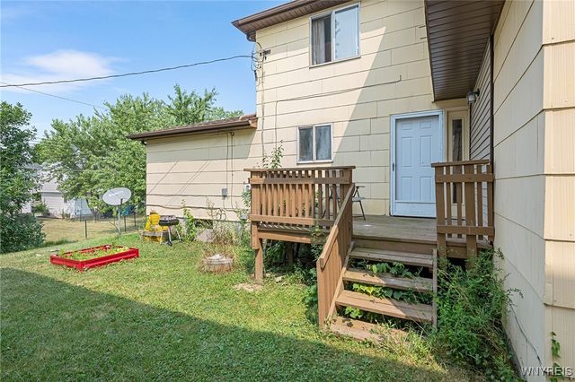 81 Sebring Drive, Cheektowaga, NY 14043