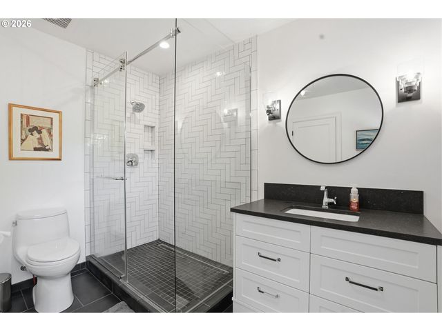 1720 Ne 25TH Ave, Portland, OR 97212