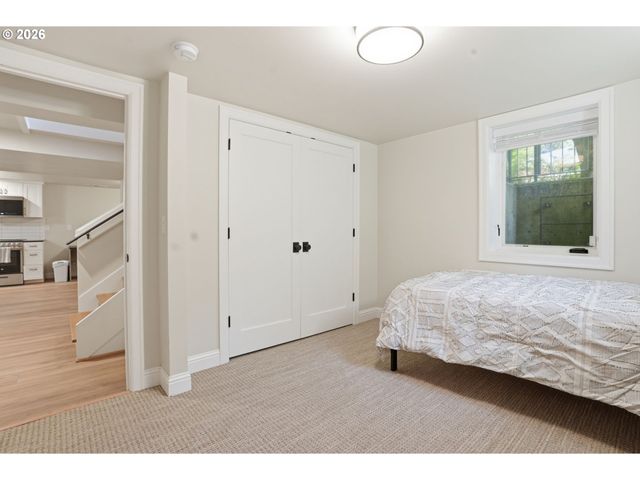 1720 Ne 25TH Ave, Portland, OR 97212
