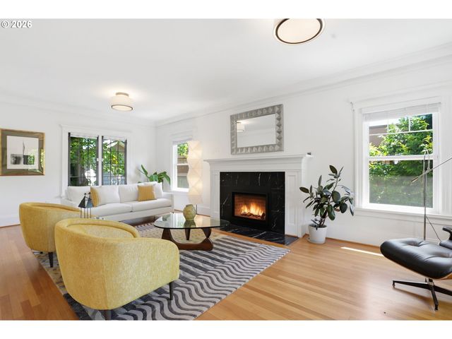 1720 Ne 25TH Ave, Portland, OR 97212