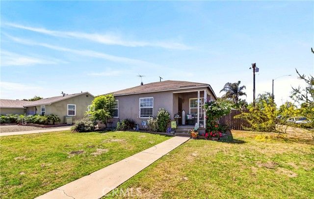 102 E Osgood, Long Beach, CA 90805