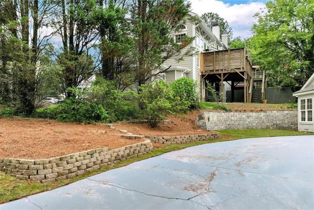 2305 Goodwood Boulevard, Smyrna, GA 30080