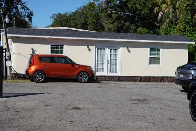 2610 E DR MARTIN LUTHER KING JR BOULEVARD, Tampa, FL 33610