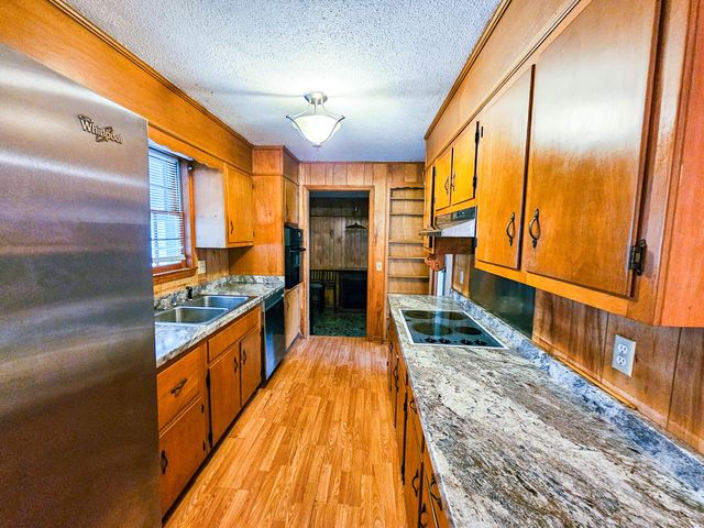 213 Otis Road, Walterboro, SC 29488