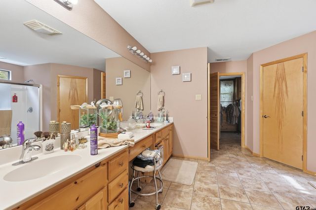 175 PR 5934, Yantis, TX 75497