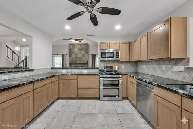 1 N Birchcane Court, The Woodlands, TX 77381