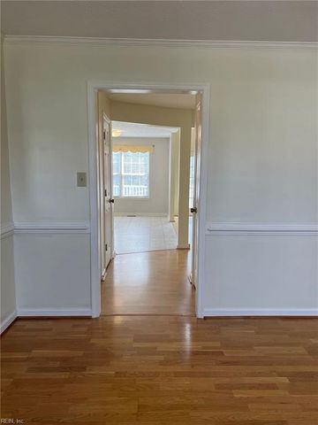 110 Bugle CT, Yorktown, VA 23693