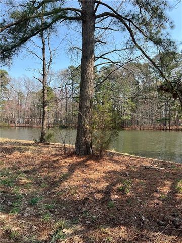 110 Bugle CT, Yorktown, VA 23693