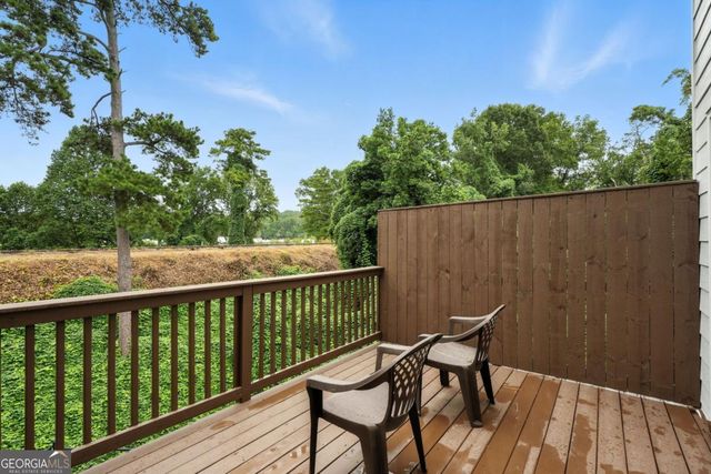 1689 Liberty Parkway NW, Atlanta, GA 30318