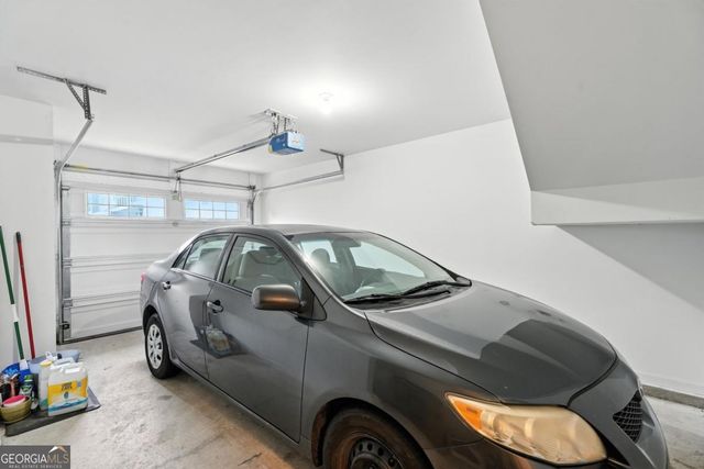 1689 Liberty Parkway NW, Atlanta, GA 30318