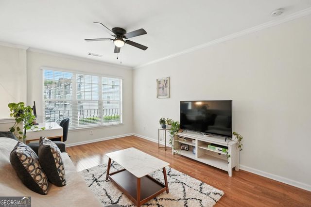 1689 Liberty Parkway NW, Atlanta, GA 30318