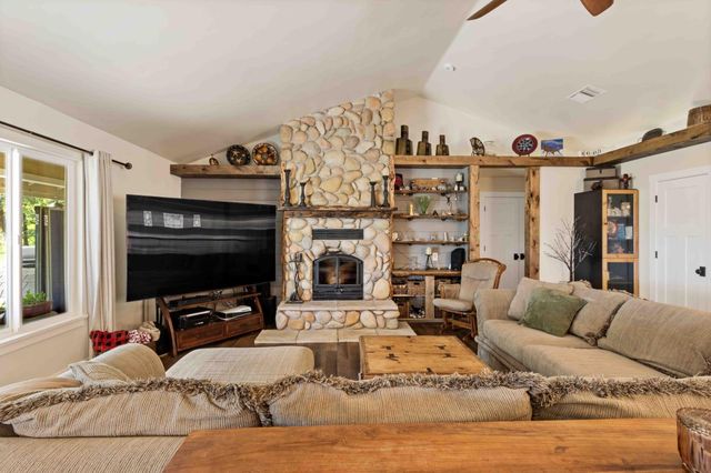 5025 Eco Ridge Rd, Placerville, CA 95667