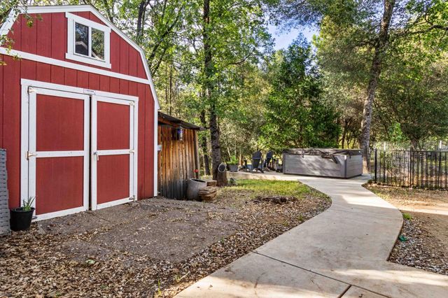 5025 Eco Ridge Rd, Placerville, CA 95667
