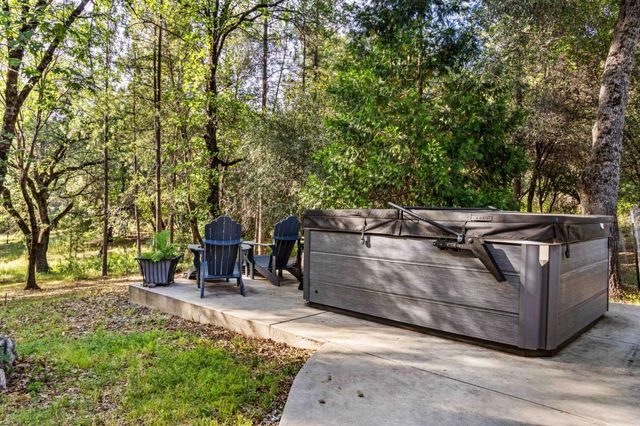 5025 Eco Ridge Rd, Placerville, CA 95667