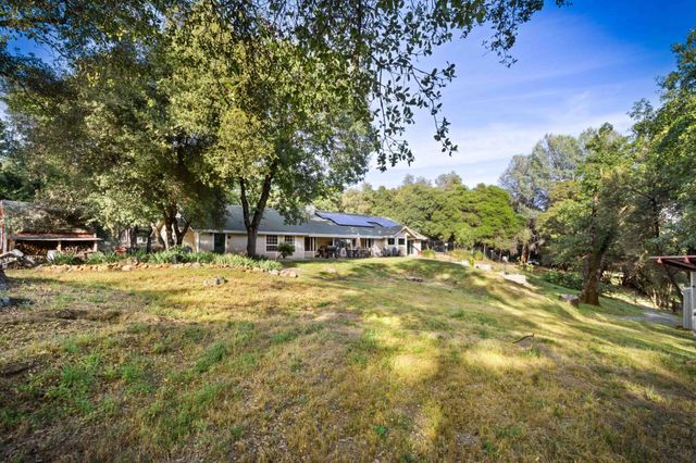 5025 Eco Ridge Rd, Placerville, CA 95667