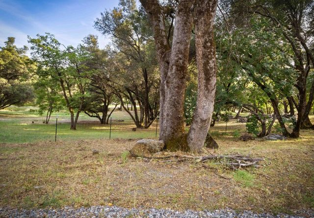 5025 Eco Ridge Rd, Placerville, CA 95667