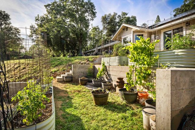 5025 Eco Ridge Rd, Placerville, CA 95667